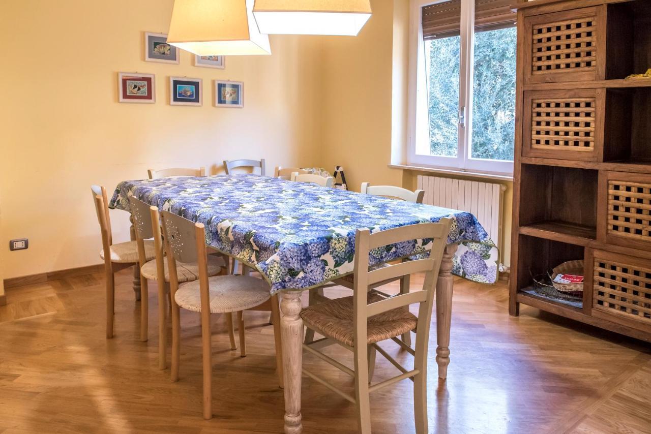 S34 - Sirolo, quadrilocale in centro arredato con gusto Esterno foto